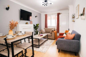 Lovely 2Bedroom Home in Haydock with Free Parking